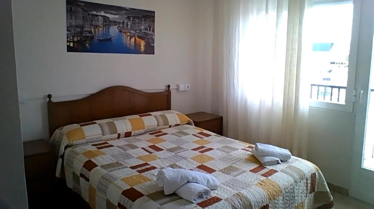 Hostal Restaurante Galicia Villardefrades Екстериор снимка
